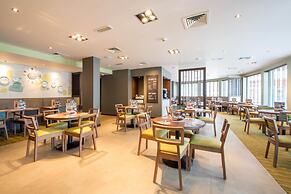 Premier Inn Leek Town Centre