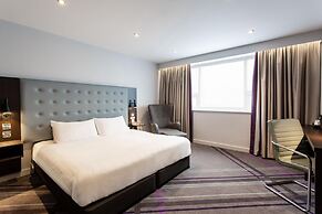 Premier Inn London Gatwick Manor Royal