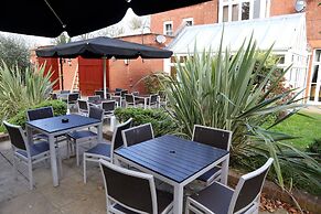 Premier Inn London Croydon South - A212