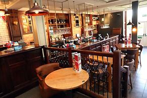 Premier Inn London Croydon South - A212