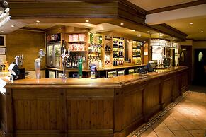 Premier Inn Epsom Central