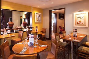 Premier Inn Sunbury - Kempton Park