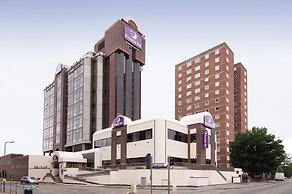 Premier Inn Sunbury - Kempton Park