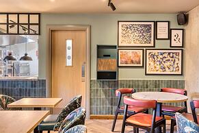 Premier Inn Liverpool - Tarbock