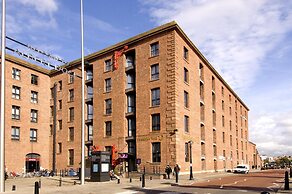 Premier Inn Liverpool City - Albert Dock