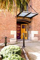 Premier Inn Liverpool City - Albert Dock