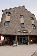 Premier Inn Caernarfon