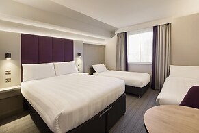 Premier Inn Luton - Airport