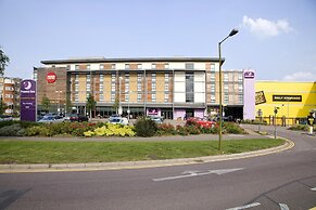 Premier Inn Watford - Croxley Green