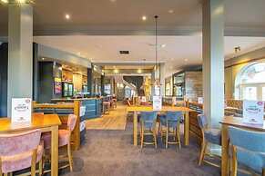 Premier Inn Manchester Salford Quays