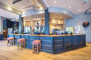 Premier Inn Manchester Salford Quays