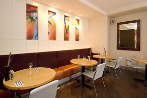 Premier Inn Manchester Old Trafford