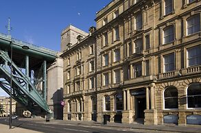 Premier Inn Newcastle City Centre - Quayside