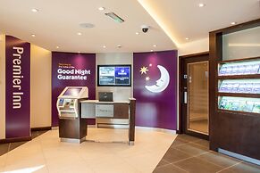 Premier Inn Witney