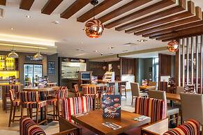 Premier Inn Witney