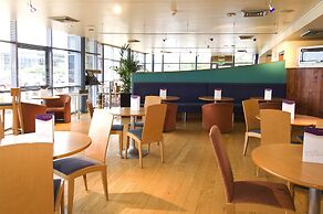 Premier Inn Southampton Airport