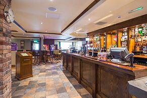Premier Inn Stourbridge Town Centre