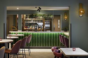 Premier Inn Llanelli Central East