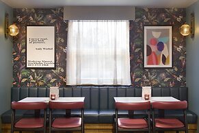 Premier Inn Llanelli Central East