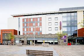 Premier Inn Swansea Waterfront