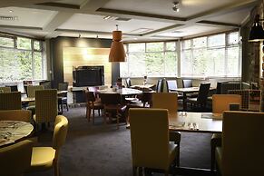 Premier Inn Macclesfield North