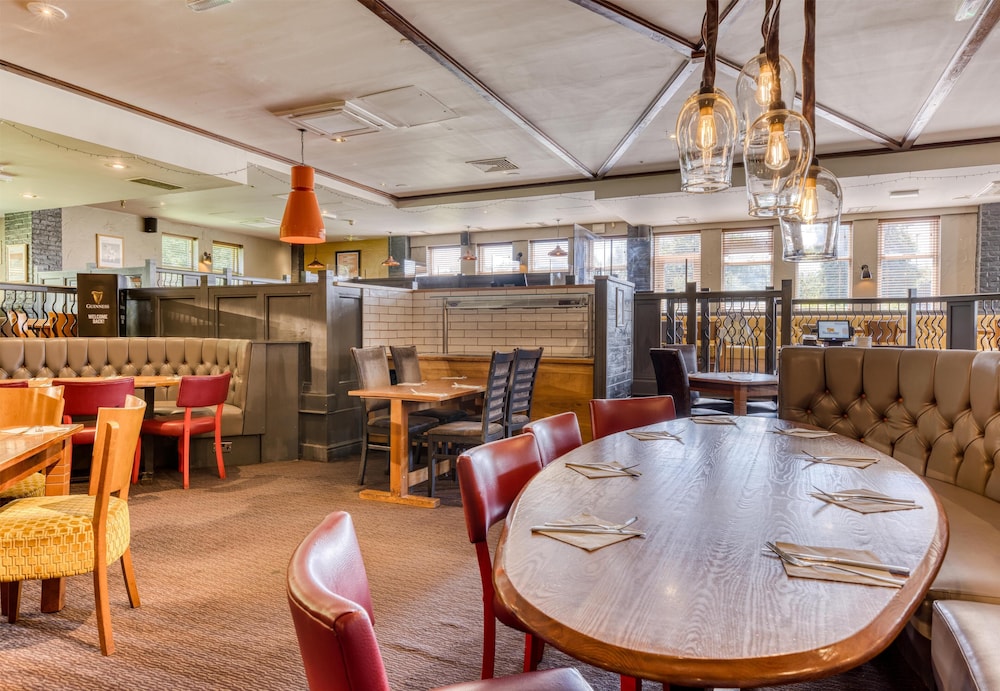 Premier Inn Basingstoke West