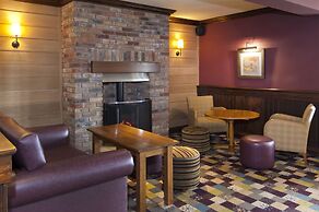 Premier Inn Bedford South - A421