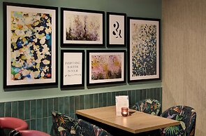 Premier Inn Stevenage North
