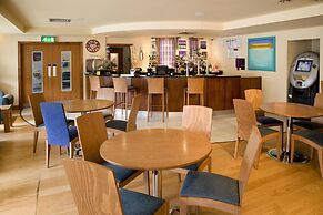 Premier Inn Stevenage Central
