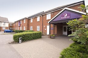 Premier Inn Swindon North
