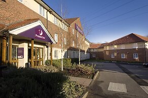 Premier Inn Swindon West - M4 J16