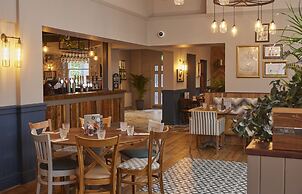 Holmfield Arms