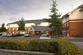 Premier Inn Warrington - M6/J21