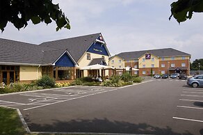 Premier Inn Swindon Central