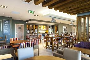 Premier Inn Woking Town Centre