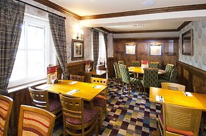 Premier Inn Glastonbury