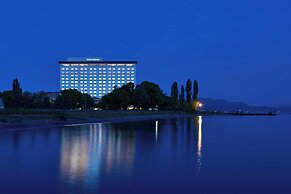 Grand Mercure Lake Biwa Resort & Spa