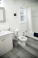 Westview Centre Motel Ltd.