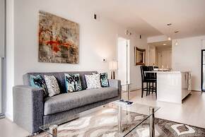 Global Luxury Suites at Chinatown