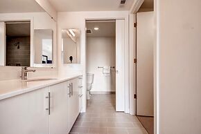 Global Luxury Suites at Chinatown