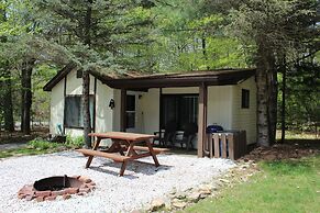 Hemlock Campground And Cottages