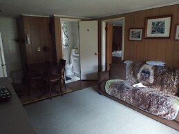 Hemlock Campground And Cottages