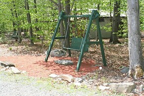 Hemlock Campground And Cottages