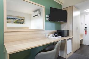 Nightcap at Roxby Downs