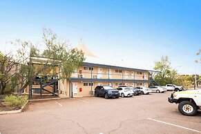 Nightcap at Roxby Downs