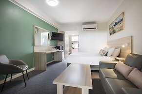 Nightcap at Roxby Downs