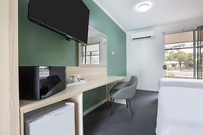 Nightcap at Roxby Downs
