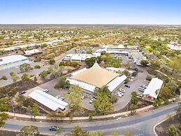 Nightcap at Roxby Downs