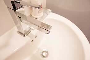 SleepBox Hotel - Ximen