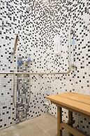 SleepBox Hotel - Ximen